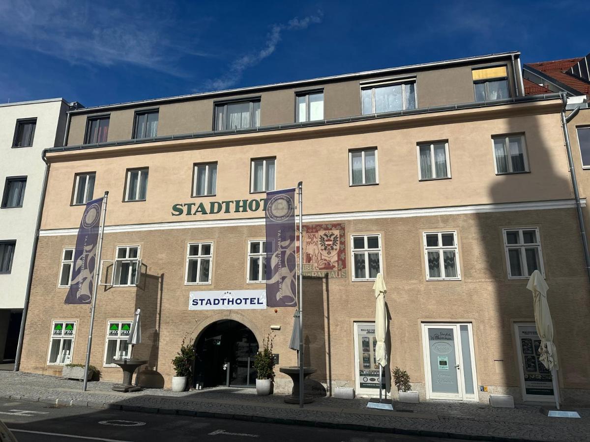 Stadthotel ויידהופן אן דר טהיה מראה חיצוני תמונה