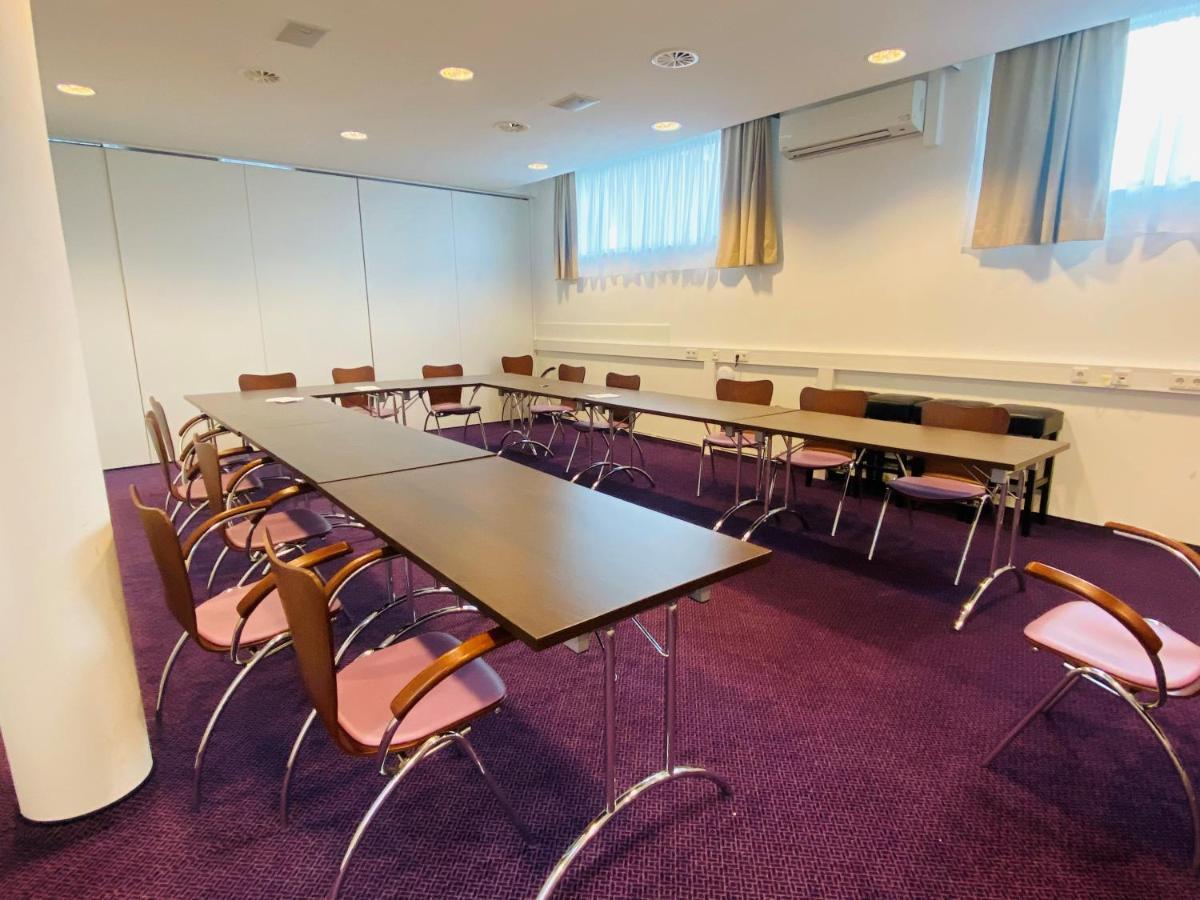 Stadthotel ויידהופן אן דר טהיה מראה חיצוני תמונה