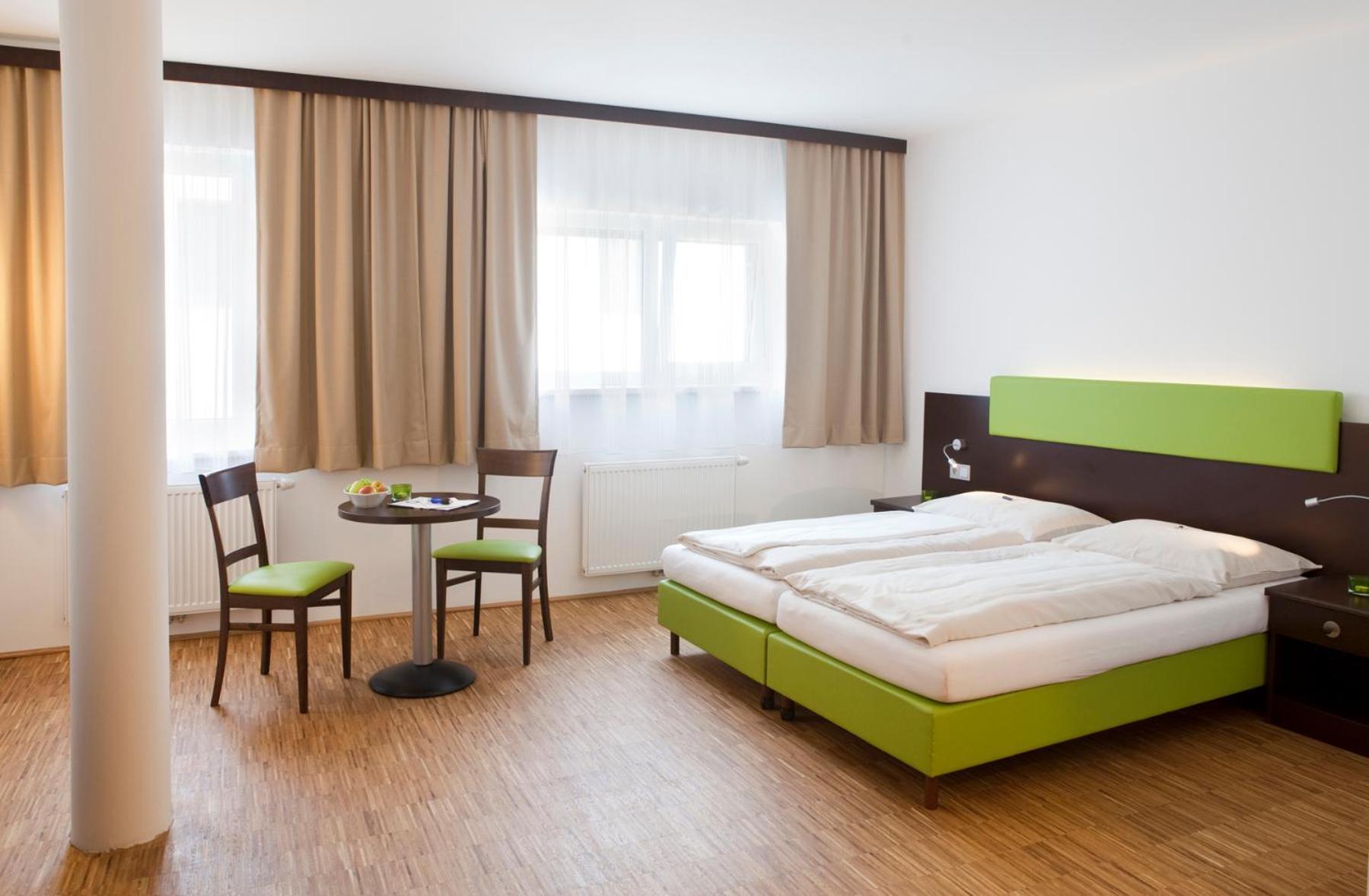 Stadthotel ויידהופן אן דר טהיה מראה חיצוני תמונה